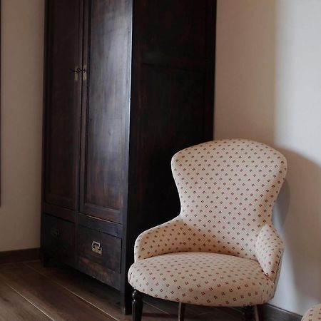 Cascina Bucolica B&B アルピニャーノ エクステリア 写真